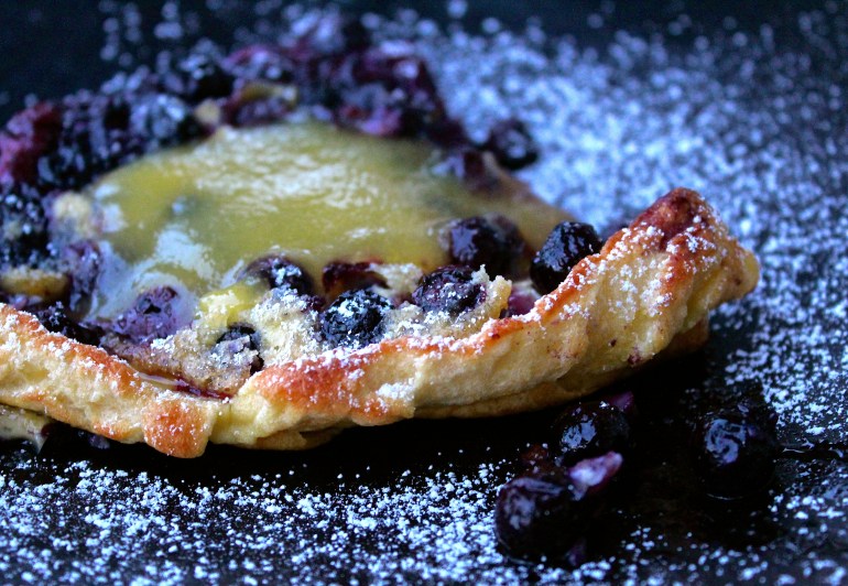 blueberry dutch baby